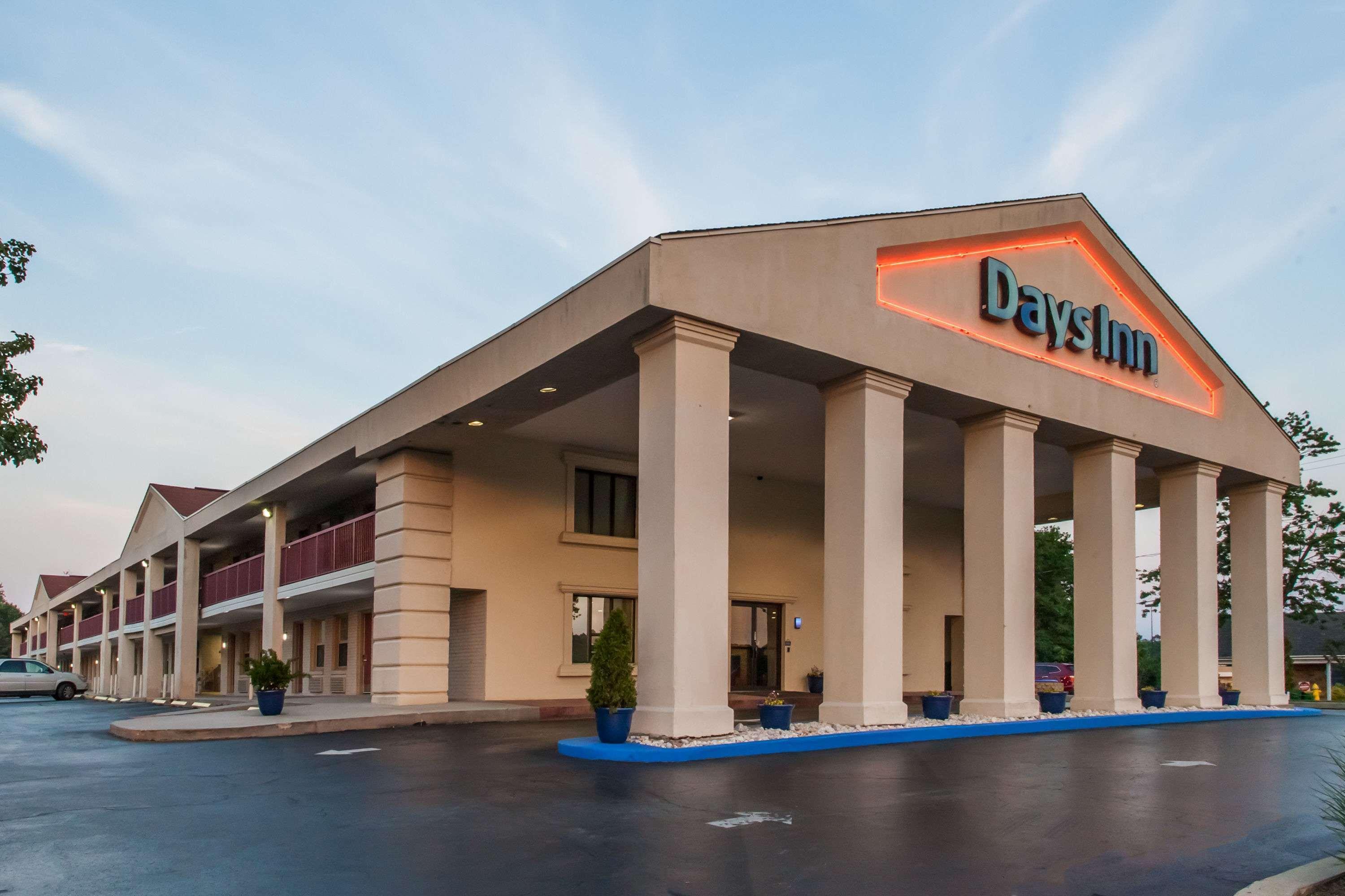 Days Inn By Wyndham Wilmington Brandywine Talleyville Esterno foto