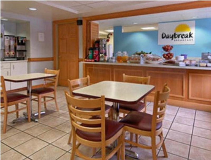 Days Inn By Wyndham Wilmington Brandywine Talleyville Esterno foto