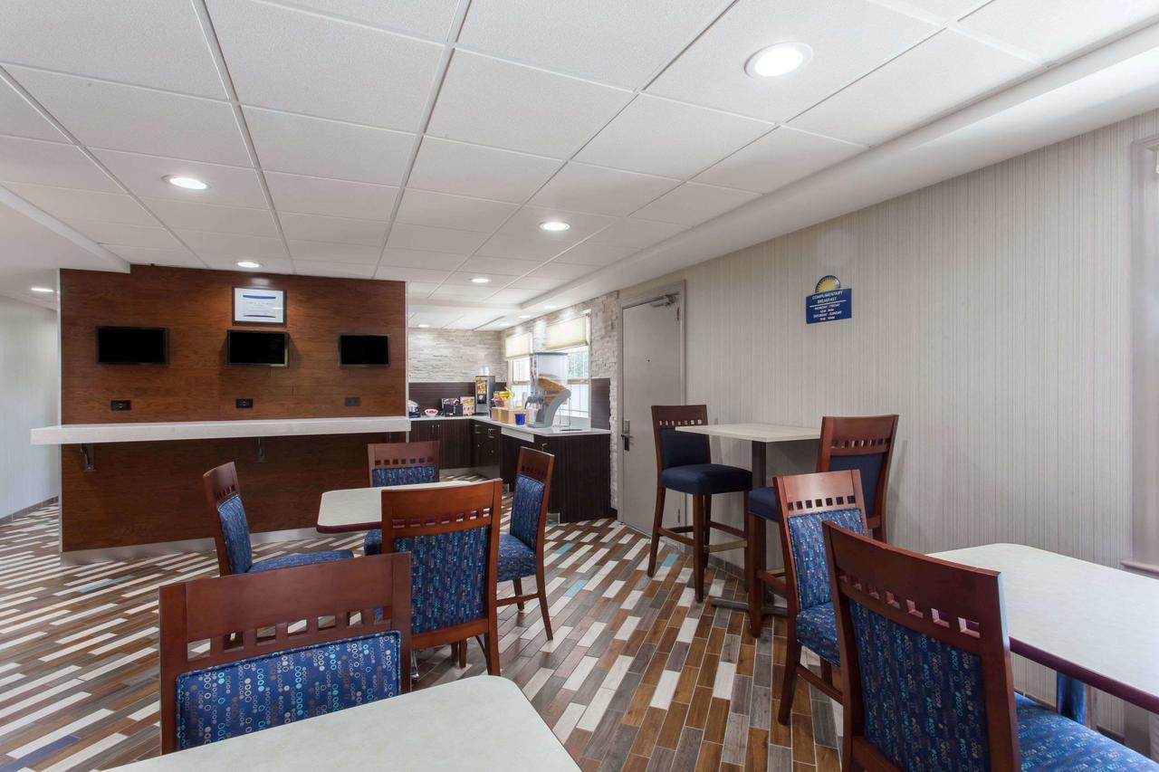 Days Inn By Wyndham Wilmington Brandywine Talleyville Esterno foto